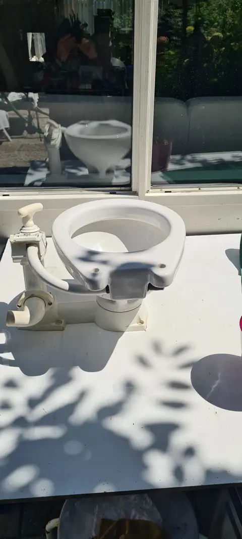Toaletpot komplet met toaletbril voor boot