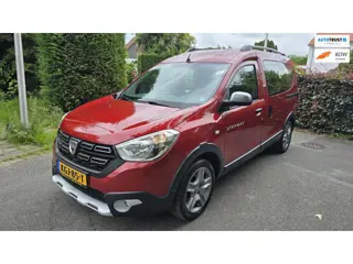 Dacia DOKKER 1.3 TCe Stepway ** 6 BAK **131 PK** Navigatie**Trekhaak**Stoel Verwarming**Nw APK** NET