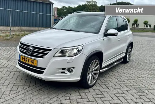 VOLKSWAGEN TIGUAN 2.0 TSI Sport&Style 4Motion R-LINE LEER PANORAMA 200PK