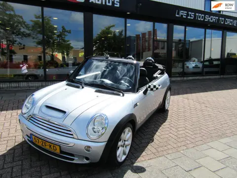 Mini Cabrio 1.6 Cooper 2005 LEDER NW WERKEND DAK IZGST