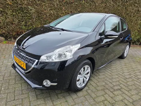PEUGEOT 208 1.2 VTi nieuwe motor 