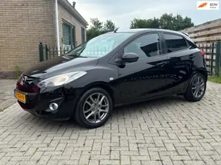 Mazda 2 1.3 BIFUEL Navigator GT | airco | cruise | trekhaak | 5drs | navi | stoel verwarming !