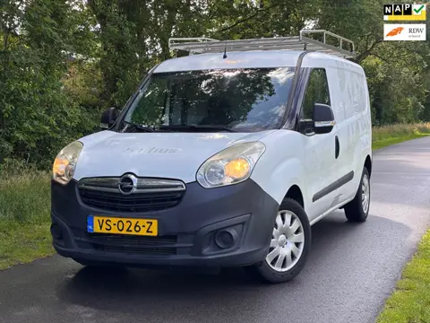 Opel Combo 1.3 CDTi L2H1 ecoFLEX Edition | " 87.000 " KM + Airco Nu € 5.500,- Marge !!!