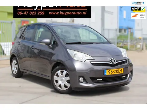 Toyota Verso-S 1.3 VVT-i Dynamic NETTE AUTOMAAT LAGE KM NAP 2E EIG trekhaak