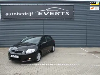 Toyota Auris 1.8 Aspiration slechts 83613 Km Nap 1e eigenaar zeer mooie auto met unieke 1.8 motor le