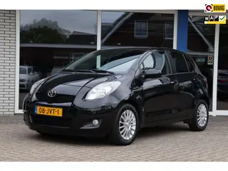 Toyota Yaris 1.3 VVTi Dynamic 5-drs Trekhaak Airco