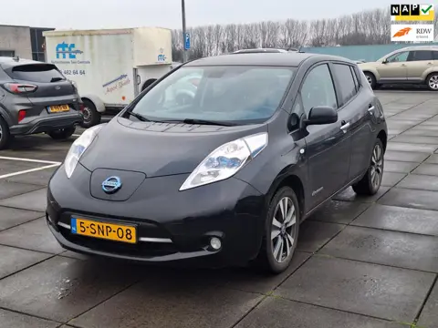 Nissan LEAF €5500,-Base 24 kWh Leer Navi Camera Nappas Apk