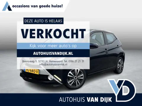 Toyota Aygo 1.0 VVT-i x-play | NL Auto/2e Eig./Camera/Airco/Bluetooth/Speedlimiter/All Season Banden