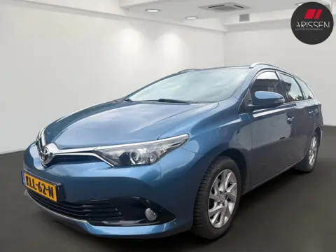 Toyota Auris Touring Sports 1.2T Aspiration Trekhaak