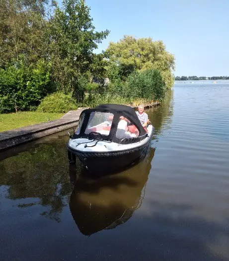 Nieuwe en gebruikte 4.70m sloepen