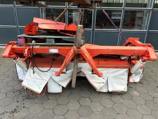 Kuhn GMD 702