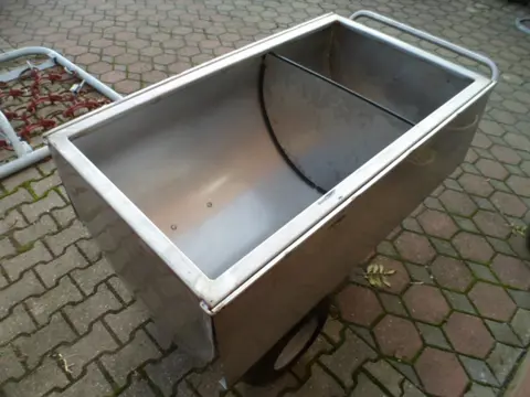 RVS voerwagen / voerkar