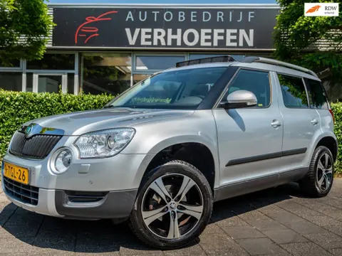Skoda Yeti 1.2 TSI Elegance | AUTOMAAT | PANORAMADAK | MEMORY SEATS | STOELVERWARMING | XENON | CRUI