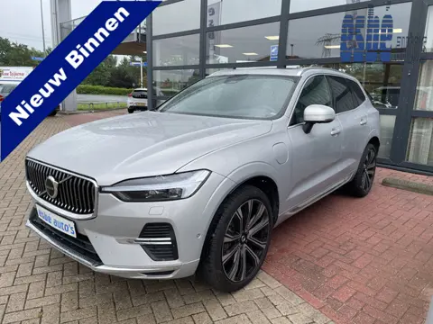 Volvo XC60 2.0 T8 455 pk Plug-in hybrid AWD Ultimate Bright Long Range Trekhaak Panoramadak 360 Came