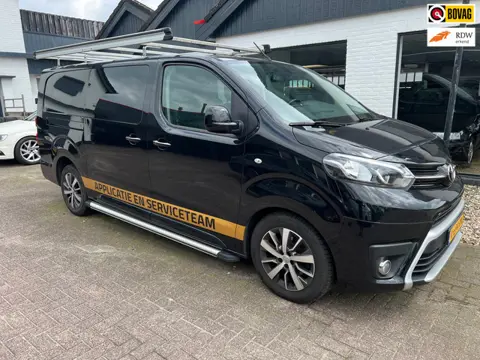 Toyota PROACE Worker 2.0 D-4D Professional Long DC ///LEES TEKST/// Leer/automaat/2x schuifdeur.