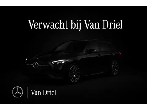 Mercedes-Benz EQB 300 4MATIC AMG Line 71 kWh | Burmester HUD Memory Keyless