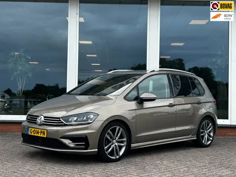Volkswagen Golf Sportsvan 1.2 TSI Connected Series - Navi - LM - Camera - PDC