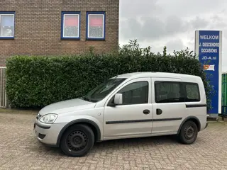 Opel Tour 1.4-16V Enjoy Airco, Stoelverw!!! WOENSDAG 25-02 ZIJN WIJ GEOPEND VAN 10:00 / 13:00!!!!