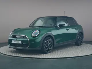 MINI 5-deurs 1.5 Cooper C Favoured L 360 Camera | Panoramadak | Harman Kardon | AR-navigatie | Head-