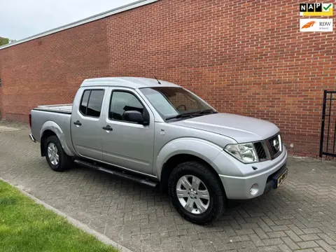 Nissan Navara 2.5 dCi SE Double C. Clima Navi Cruise Automaat