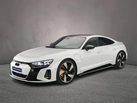Audi e-tron GT GT 93 kWh | Adaptieve Luchtvering | Adaptieve Cruise | Camera | Panorama Dak | Achter