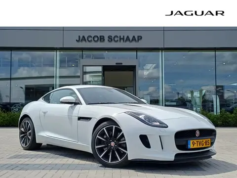 Jaguar F-Type 3.0 V6 340pk Aut. Coupé | 12 maanden garantie | Black Pack | Goed onderhouden!