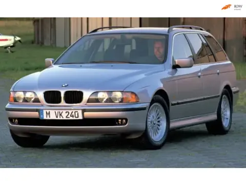 BMW 5-serie Touring 525i, automaat, netto €, bijtelvriendelijk!