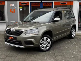 Skoda Yeti 1.2 TSI Active Navigatie CarPlay Trekhaak 1e Eigenaar Nw Model