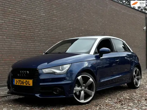 Audi A1 Sportback 1.4 TFSI | Automaat | 3 x S-Line | Schaalstoelen