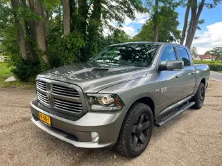 Dodge Ram 1500 5.7 V8 4x4 crew Cab
