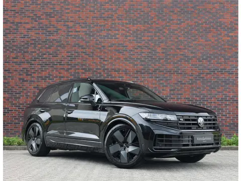 Volkswagen Touareg 3.0 TSi eHybrid 4MOTION R | Pano - DYNAUDIO