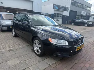 Volvo V70 1.6 T4 Limited Edition