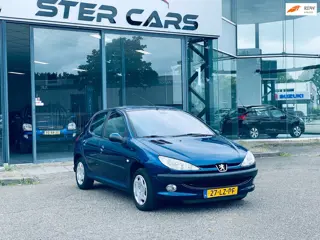 Peugeot 206 1.4 Gentry 5 deurs Airco N.A.P