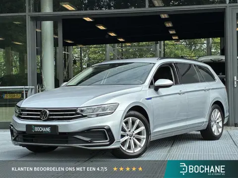 Volkswagen Passat Variant 1.4 TSI PHEV GTE Business | Trekhaak | Carplay | Navigatie | Achteruitrijc