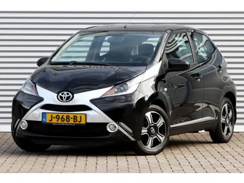 Toyota Aygo 1.0 VVT-i x-clusiv (bj 2014)