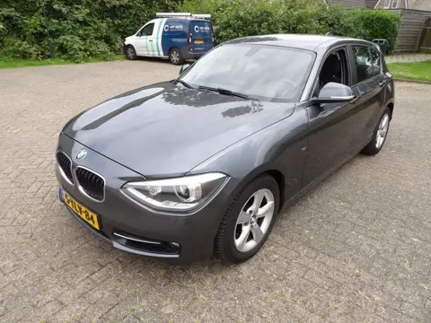 BMW 1-serie 114i EDE Corporate Lease Edition navi airco