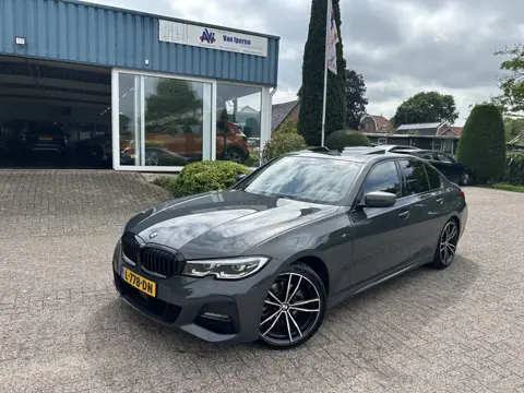 BMW 3-serie 320i High Executive M-Sport (bj 2021)