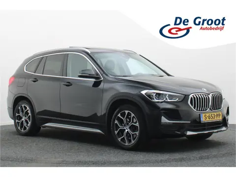 BMW X1 xDrive25e High Executive (bj 2021, automaat)