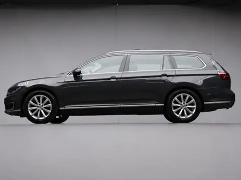 Volkswagen Passat Variant 1.4 TSI GTE Highline Sport (SCHUIFDAK,APPLE CARPLAY,LED,CAMERA,STOELVERWAR
