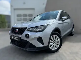 SEAT Arona 1.0 TSI Style Business Connect 4-SEIZOENBAND / STOELVERWARMING / PDC / CARPLAY
