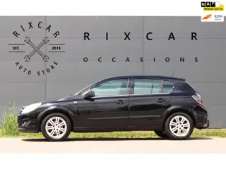 Opel Astra 1.6 Cosmo Stoelverwaring Cruisecontrol Leder Trekhaak AllSeason !!NIEUWBINNEN!!