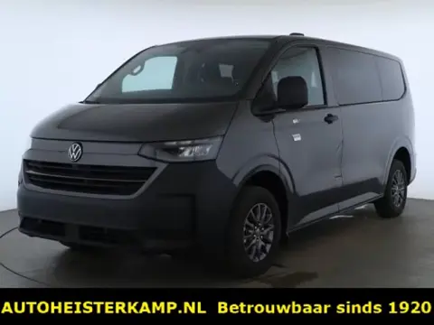 Volkswagen e-Transporter Caravelle L1H1 64 kWh 9 personen 47.553 incl BTW LED Camera Carplay Stoelve