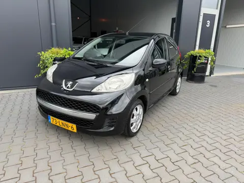 Peugeot 107 1.0-12V XS
