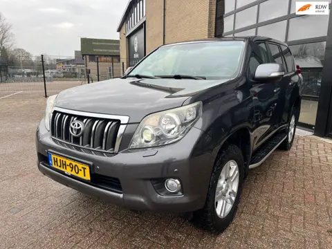 Toyota Land Cruiser 3.0 D-4D-F VX, Automaat, Leer, Trekhaak