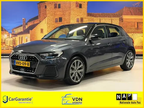 Audi A1 Sportback 35 TFSi 150pk Edition 1 Automaat Leer LED PDC