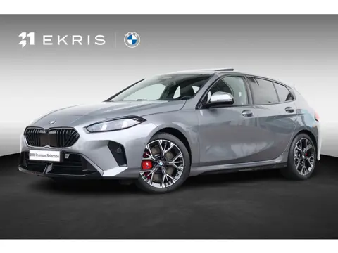 BMW 1-serie 120 M Sport Design Edition M Sportpakket Pro | Stuurwielrand verwarmd | Comfort Access |