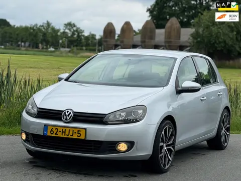 Volkswagen Golf 1.4 TSI Trendline | Nap | Clima | Navi