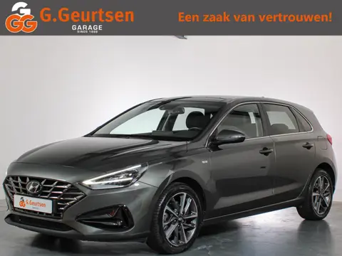 Hyundai i30 1.5 T-GDi 160PK MHEV Premium Sky Panoramadak, Stoelverwarming, Stuurverwarming,