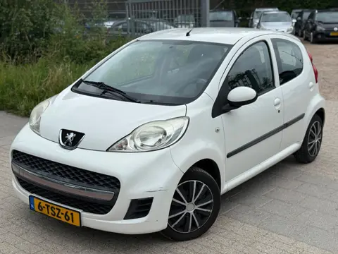 Peugeot 107 1.0-12V XS Urban Move