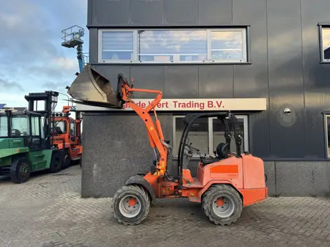 Wiellader Schaffer - 2436 - shovel - wiellader - 2011 - bak - vorkenbord
